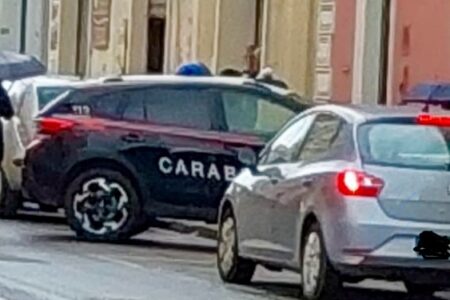 FURTO DI UNA BORSA DA DONNA A GALATONE, TUNISINO ARRESTATO A NARDÒ